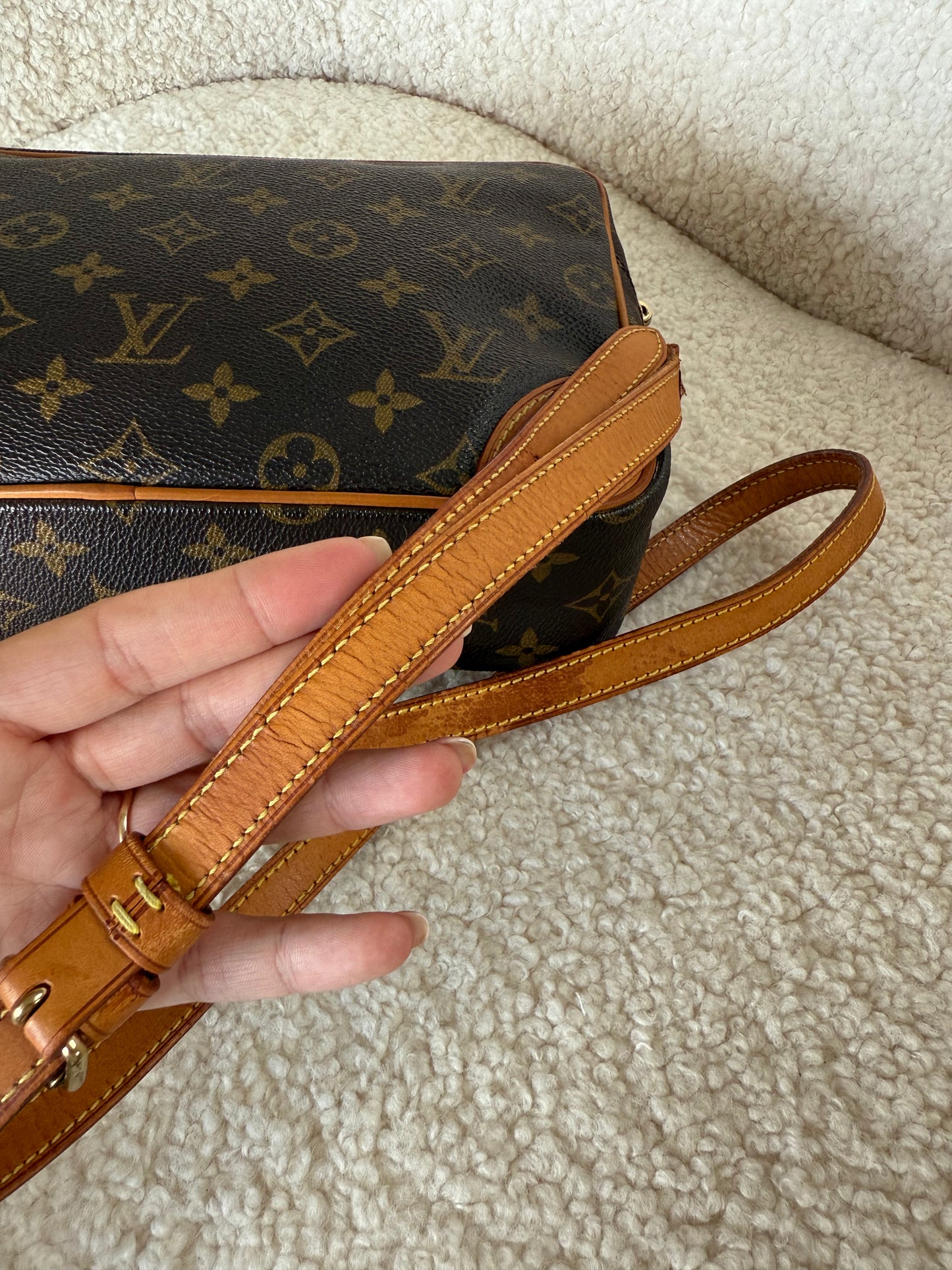 Louis Vuitton Trocadéro 27