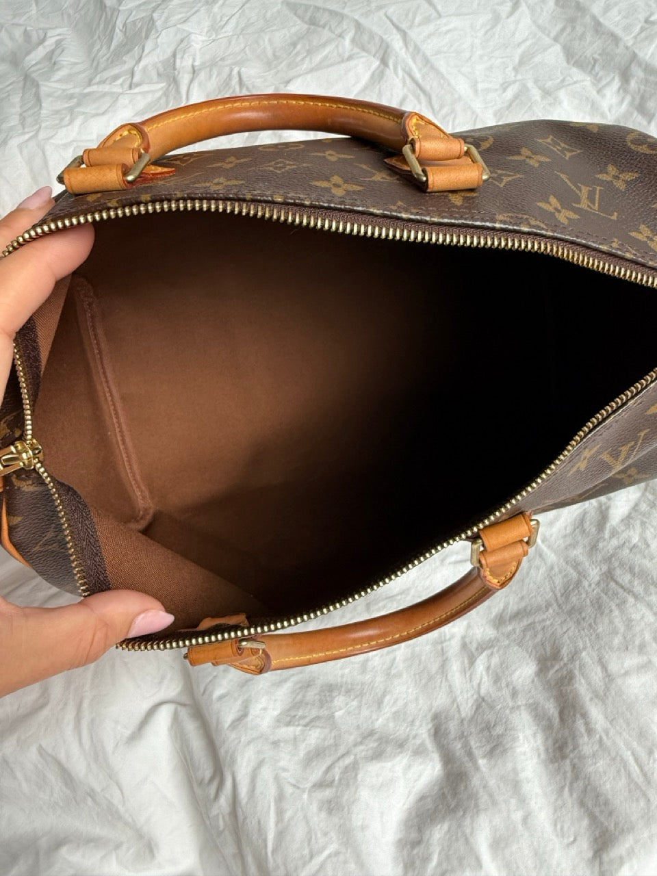 Louis Vuitton Speedy 35
