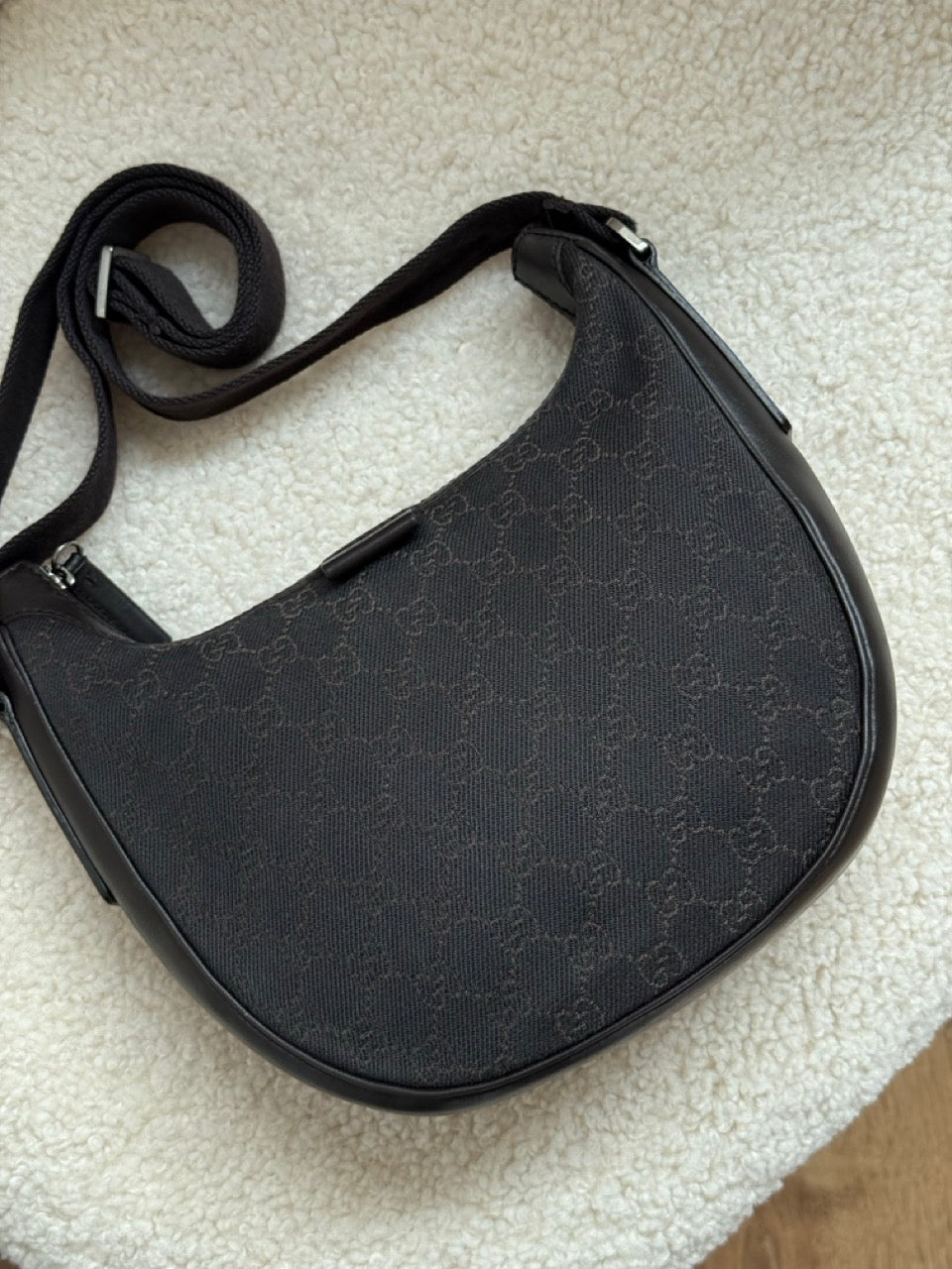 Gucci Saddle Crossbody Black