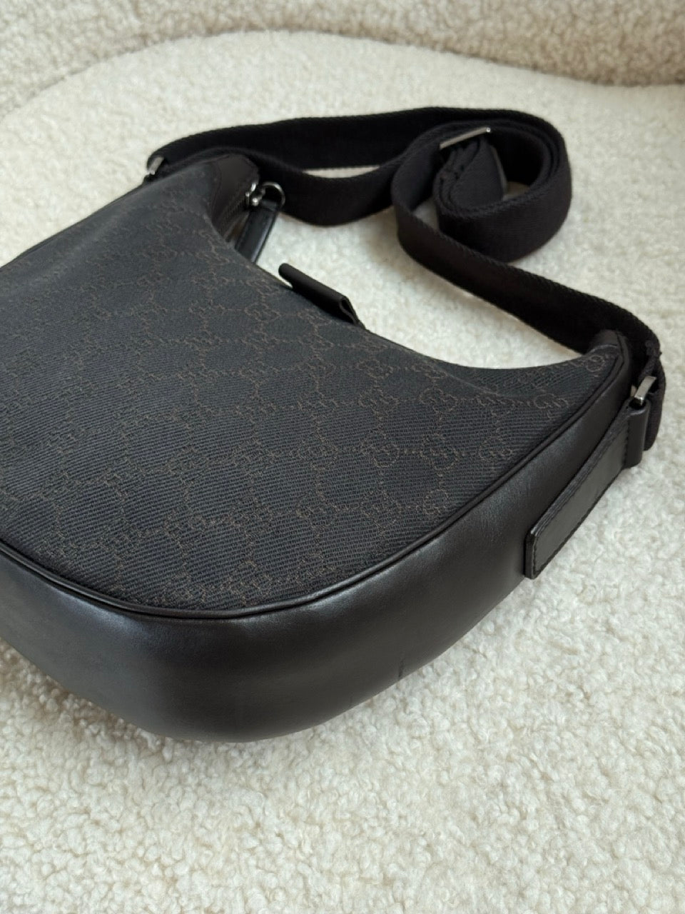 Gucci Saddle Crossbody Black