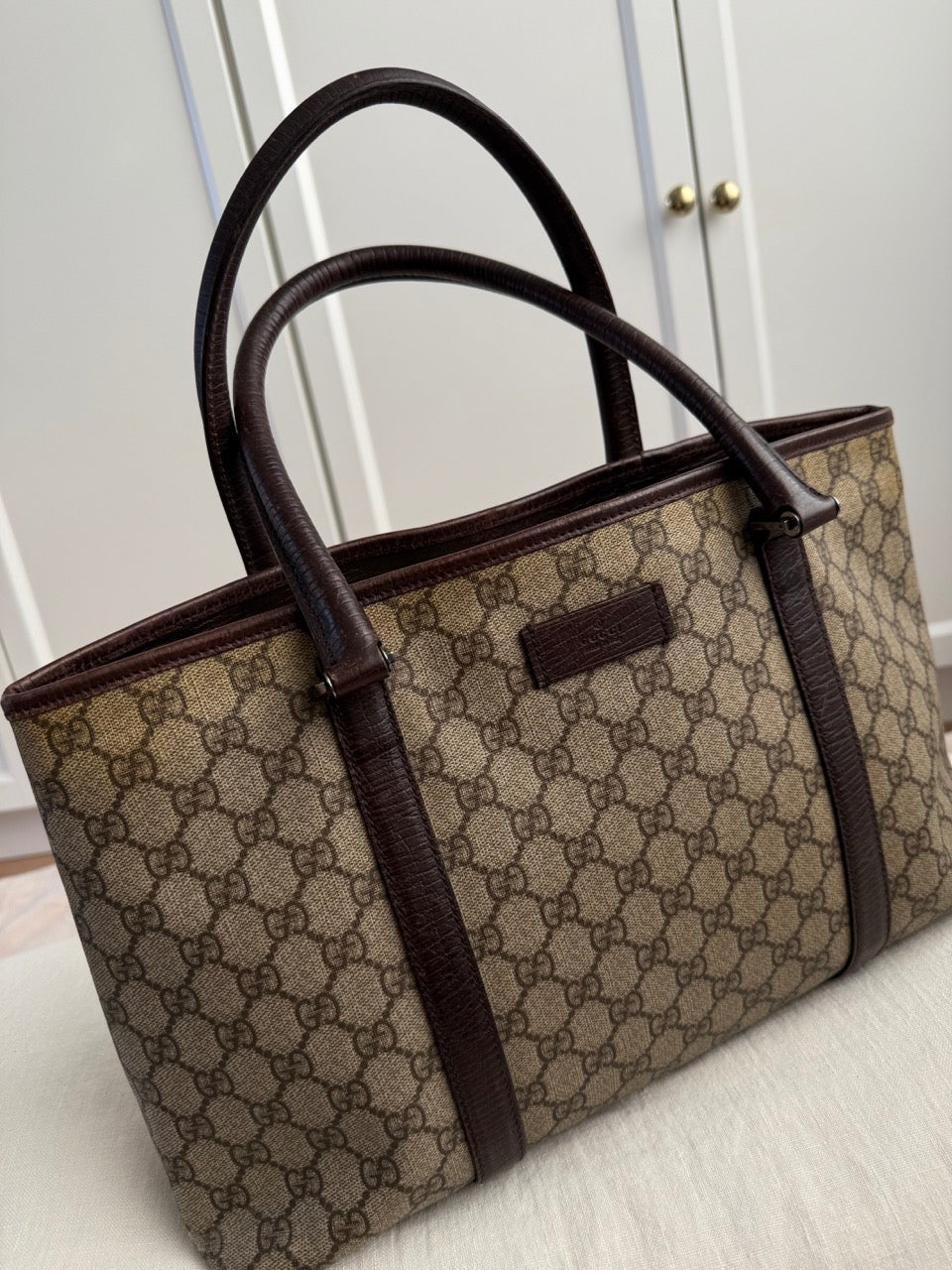 Gucci Tote Brown Detail
