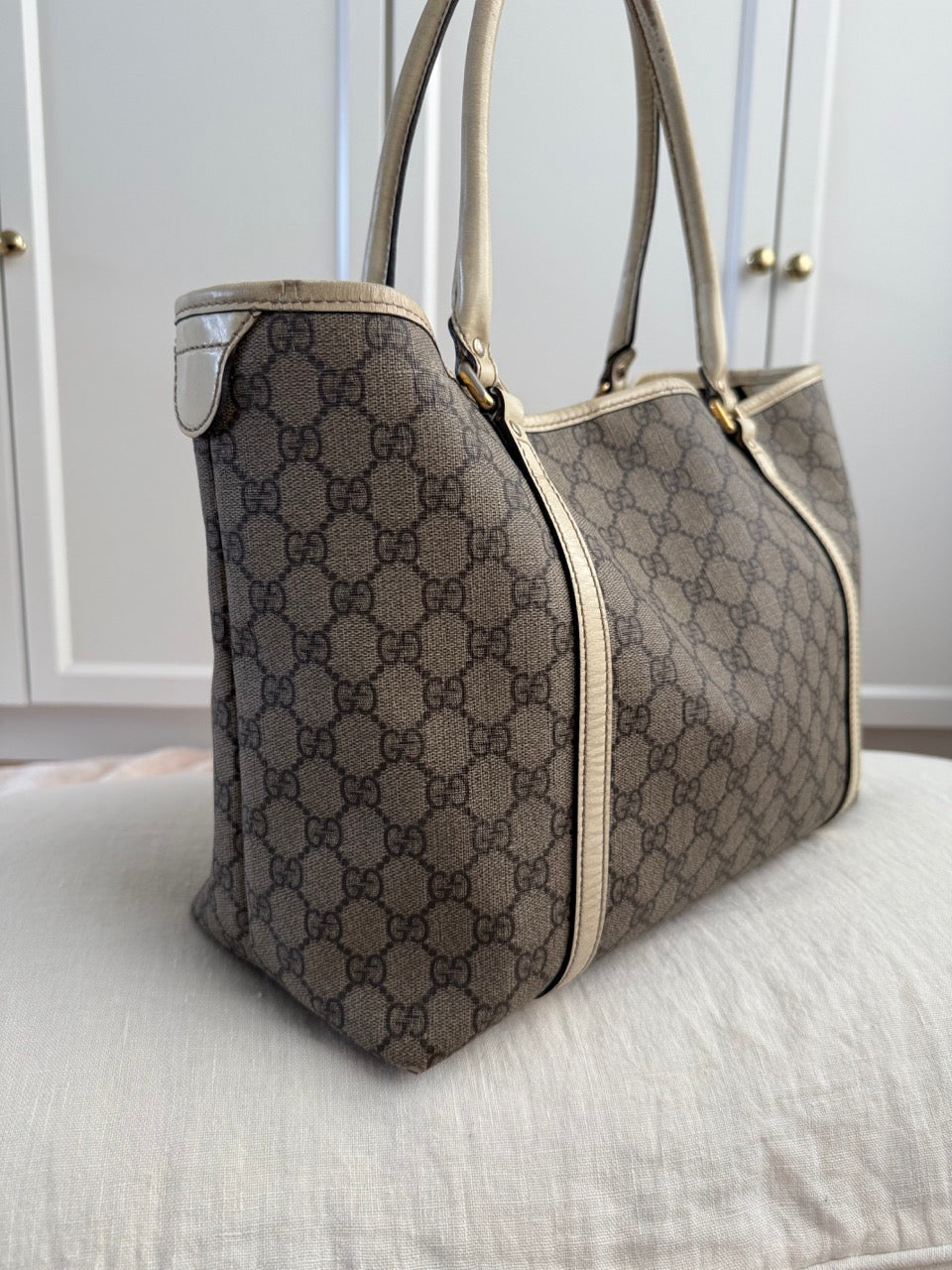 Gucci Grand Canvas Tote