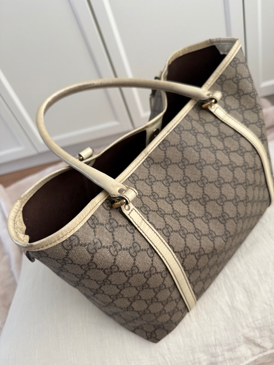 Gucci Grand Canvas Tote