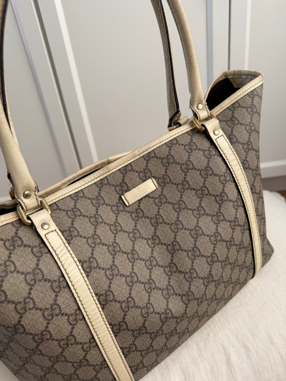 Gucci Grand Canvas Tote