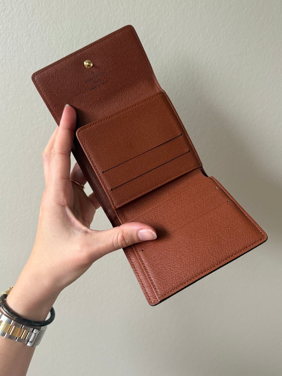 Louis Vuitton Pung