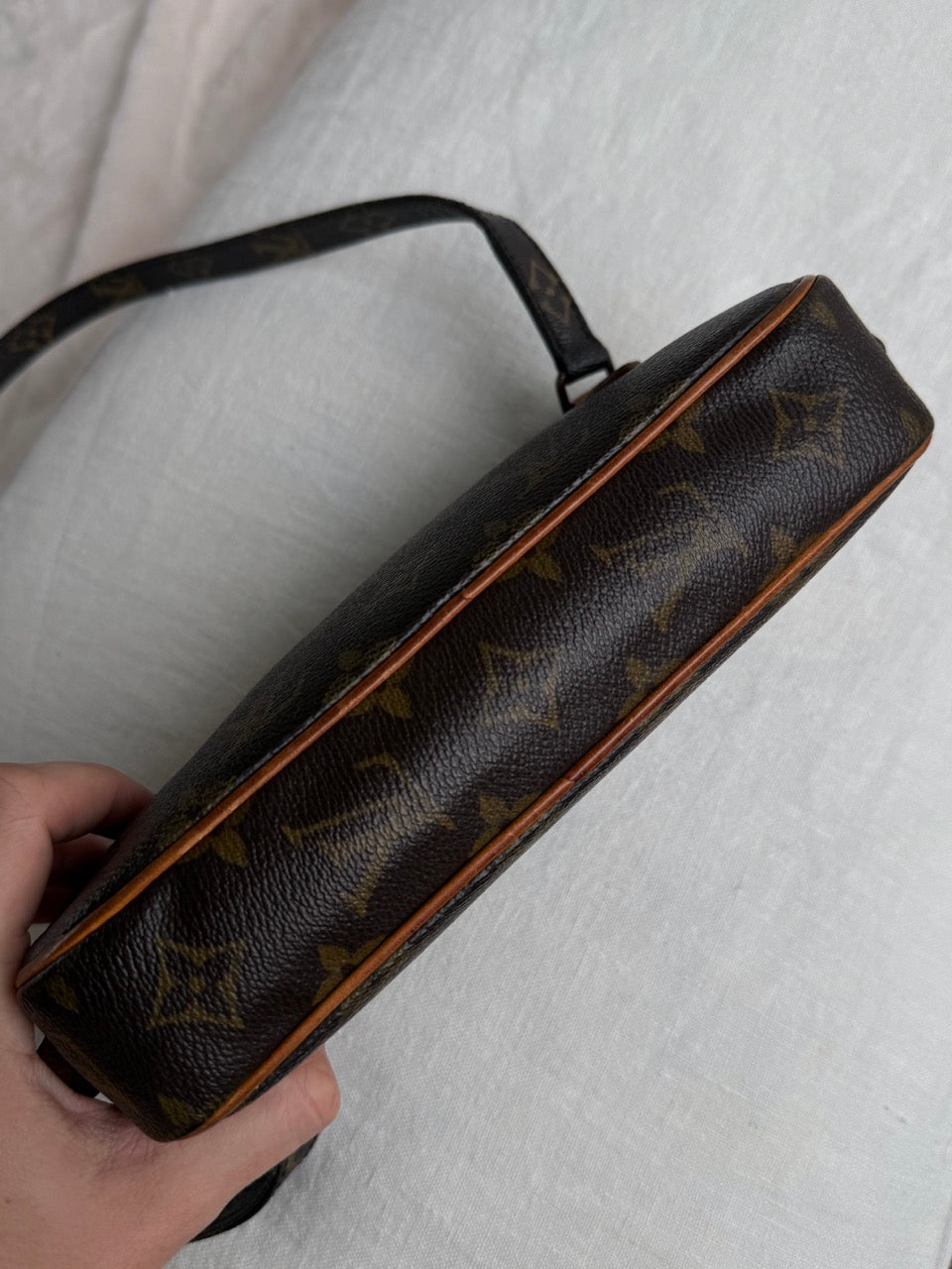 Louis Vuitton Marly