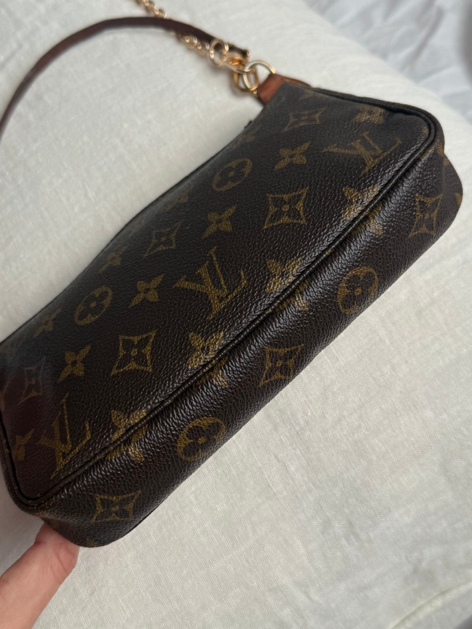 Louis Vuitton Pochette