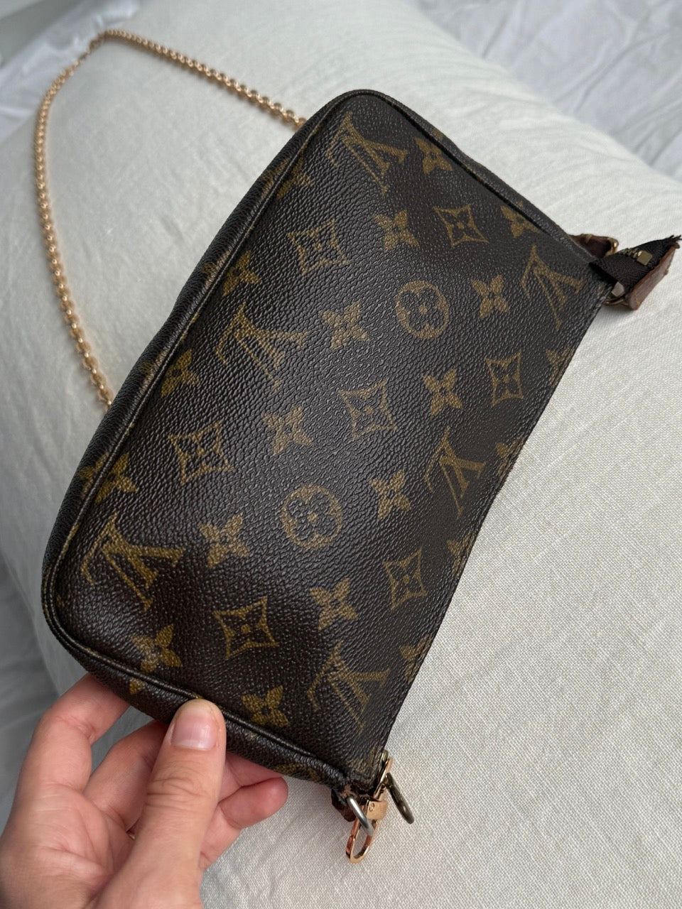 Louis Vuitton Pochette