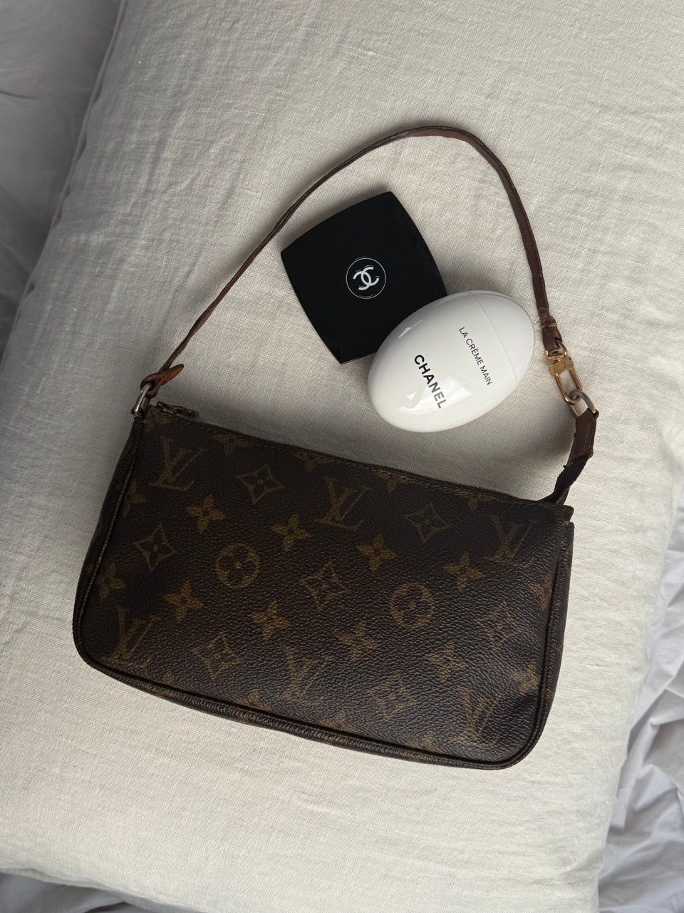 Louis Vuitton Pochette
