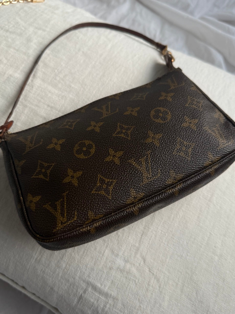 Louis Vuitton Pochette