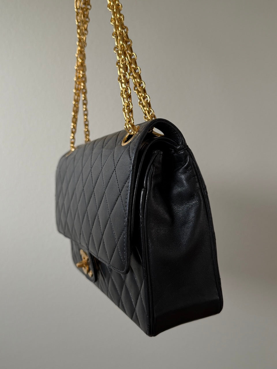Chanel Classic Double Flap 25"