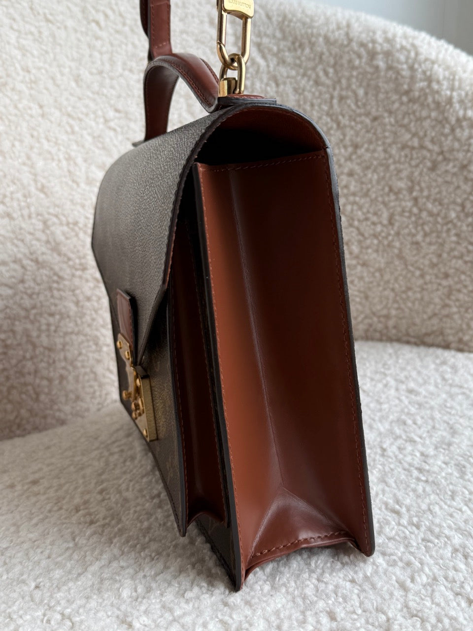 Louis Vuitton Monceau 28"