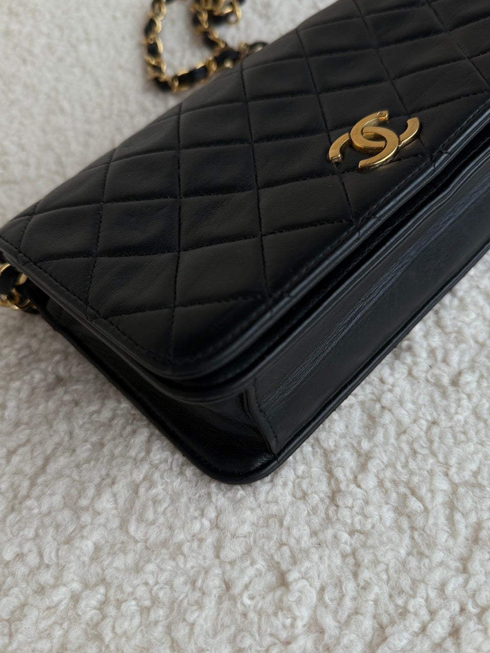 Chanel Full Flap 19"