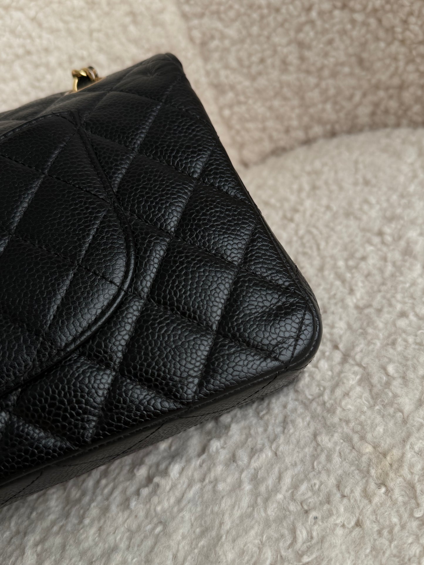 Chanel Classic Medium Caviar