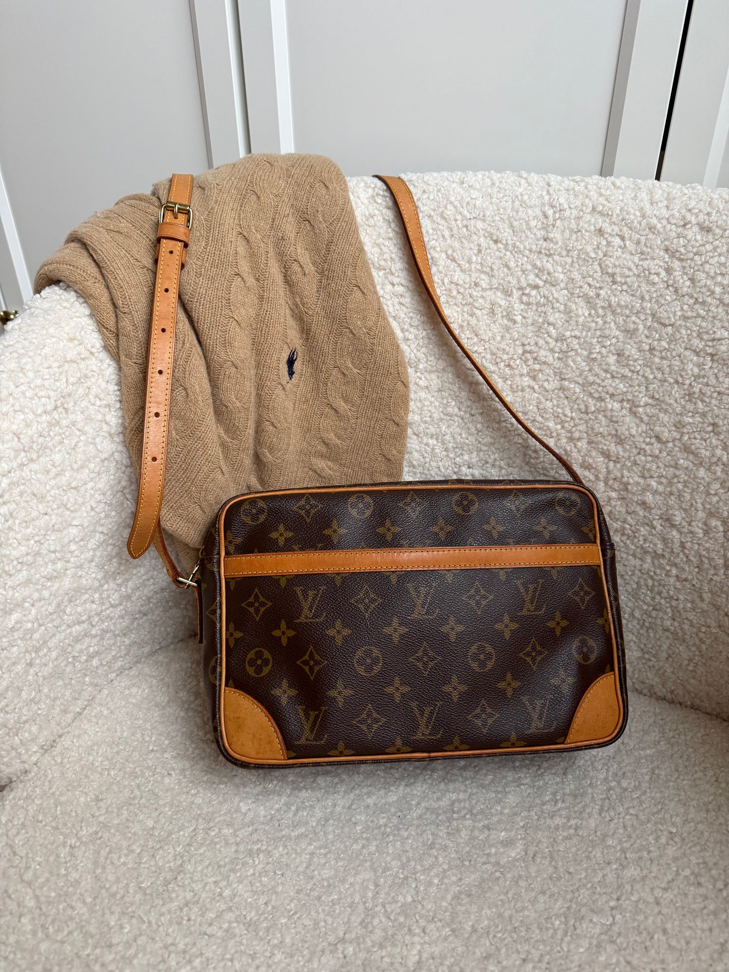 Louis Vuitton Trocadero 30