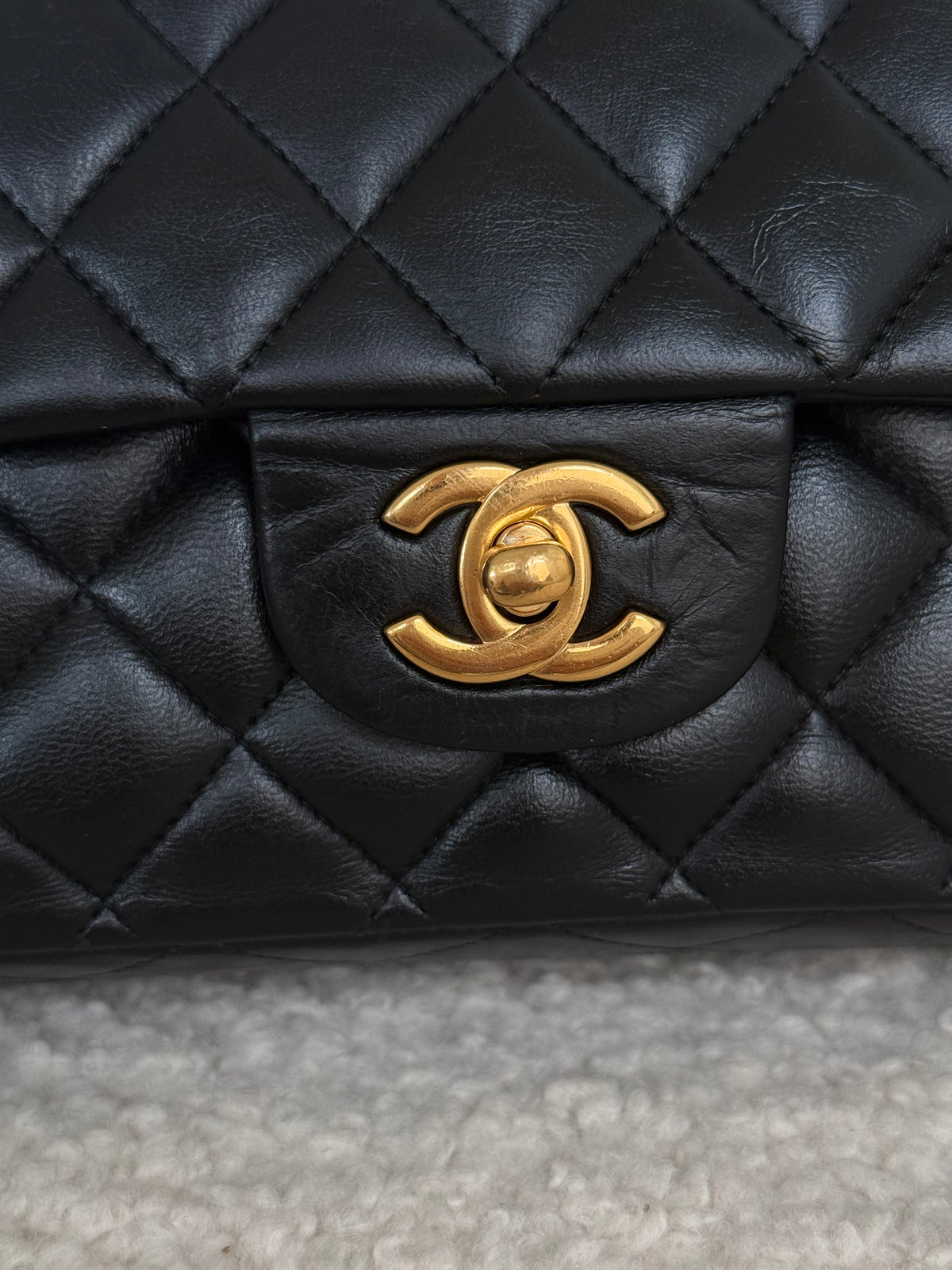 Chanel Classic Medium