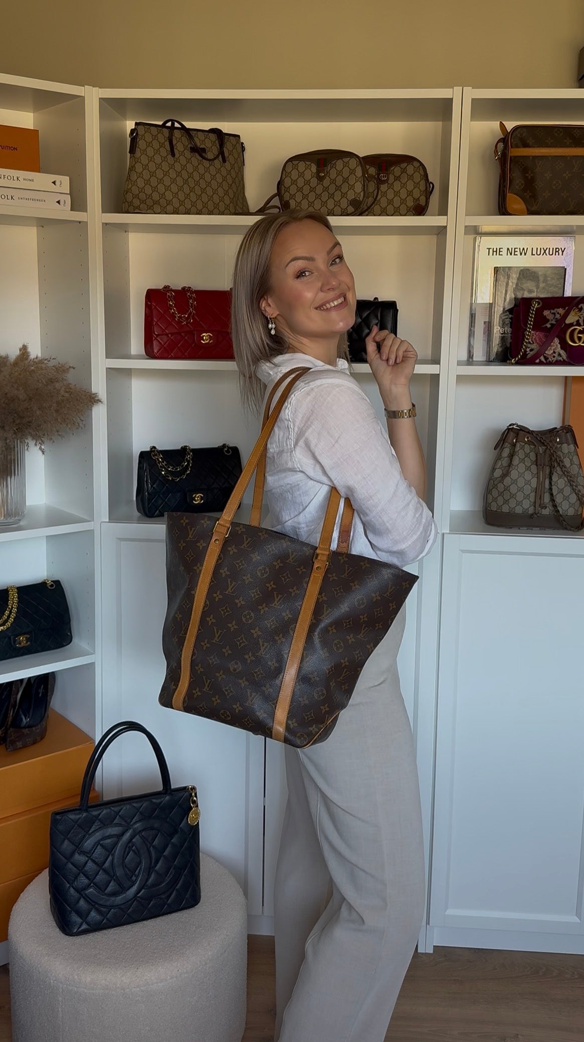 Louis Vuitton Shopper