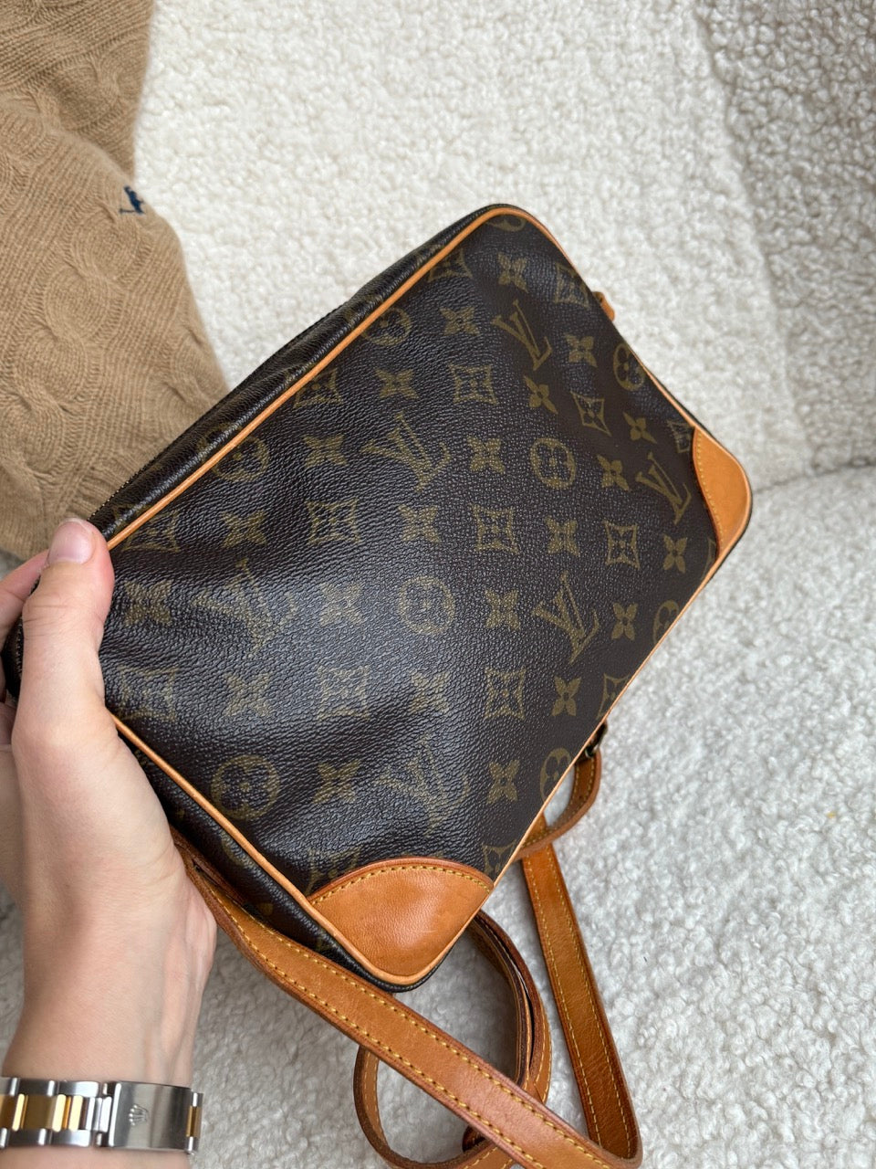 Louis Vuitton Trocadero 27"