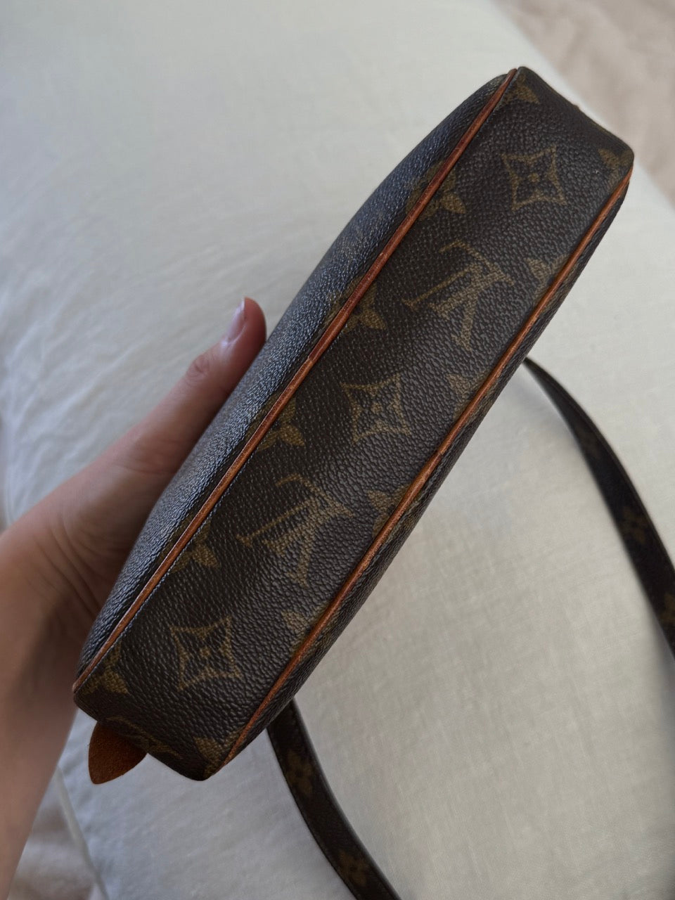 Louis Vuitton Marly