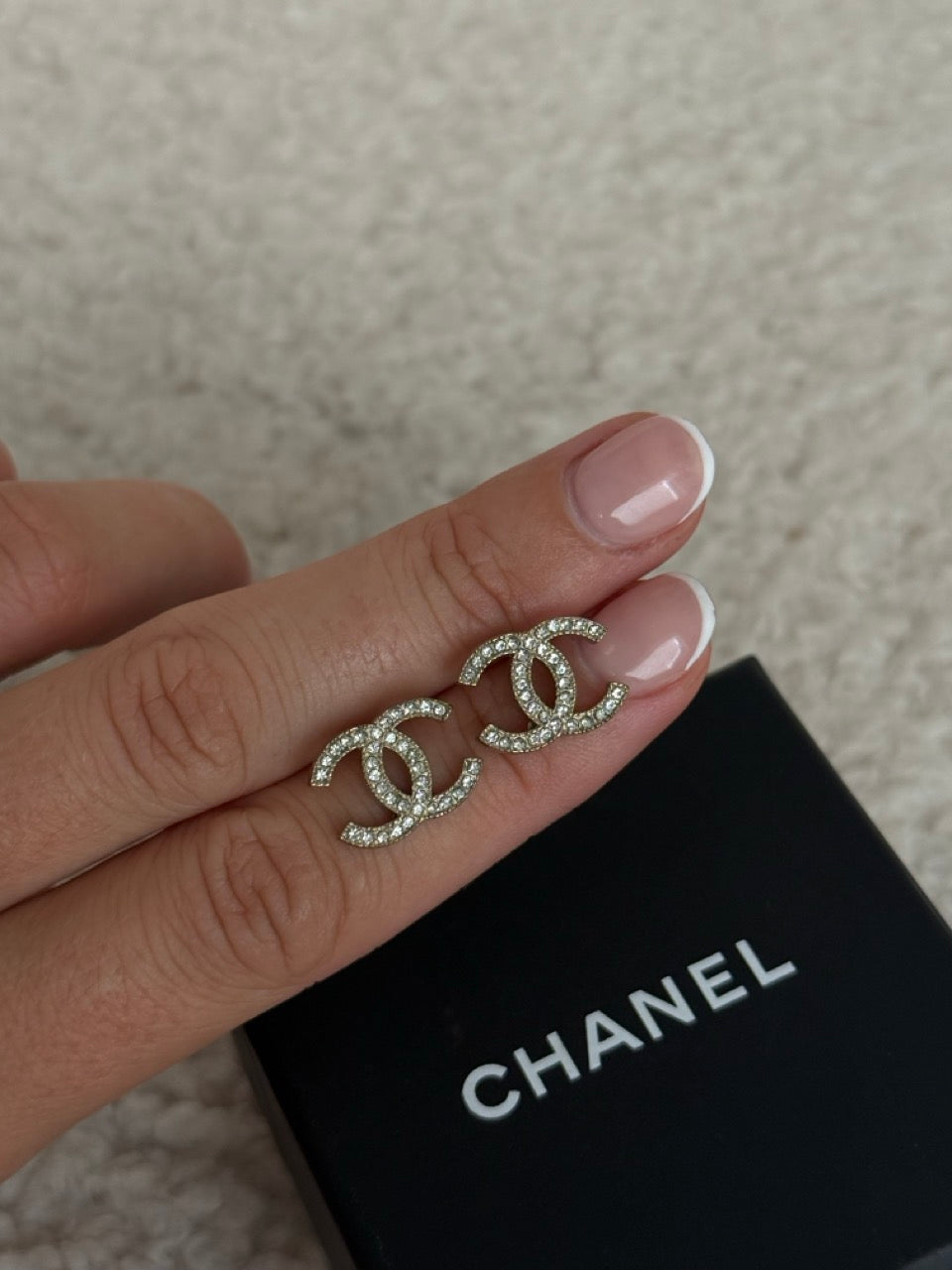 Chanel Øreringe klare sten, forgyldt