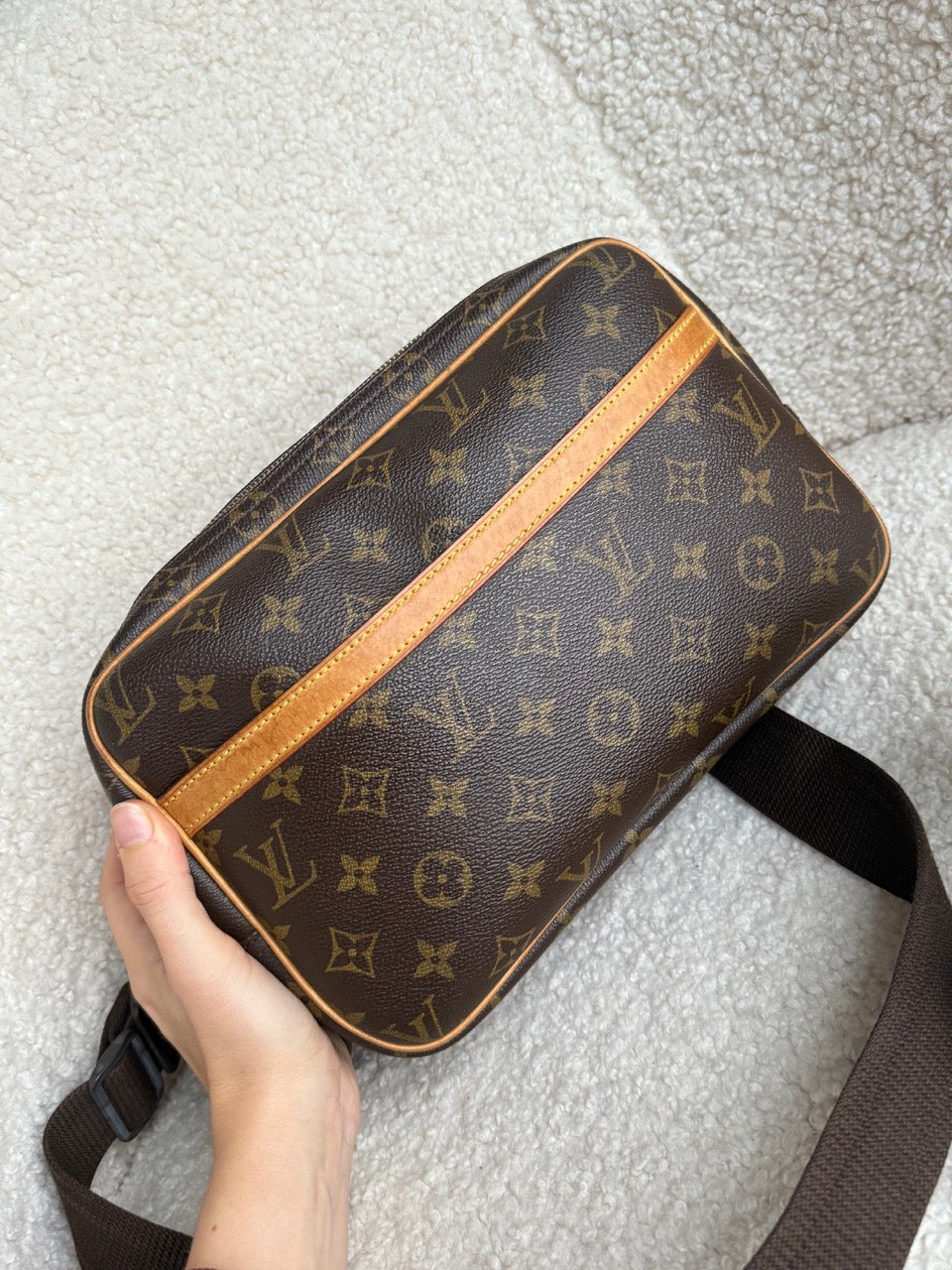 Louis Vuitton Reporter