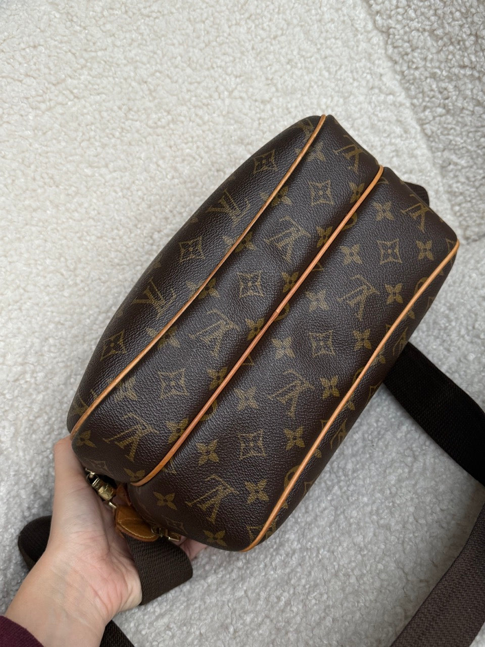 Louis Vuitton Reporter
