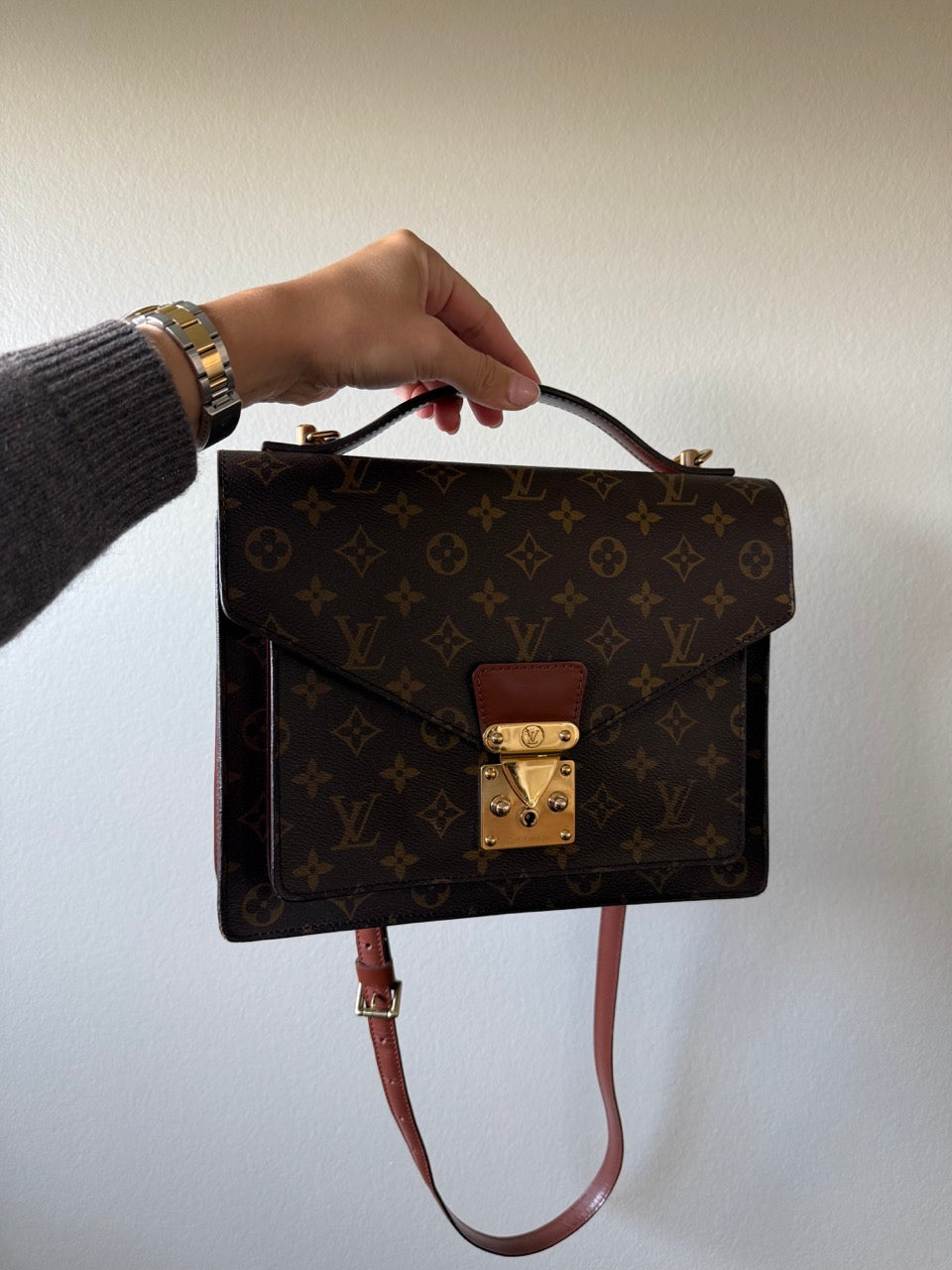 Louis Vuitton Monceau 28