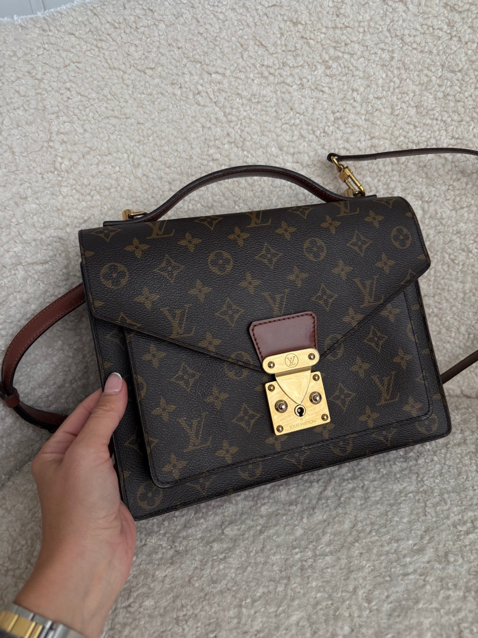 Louis Vuitton Monceau 28