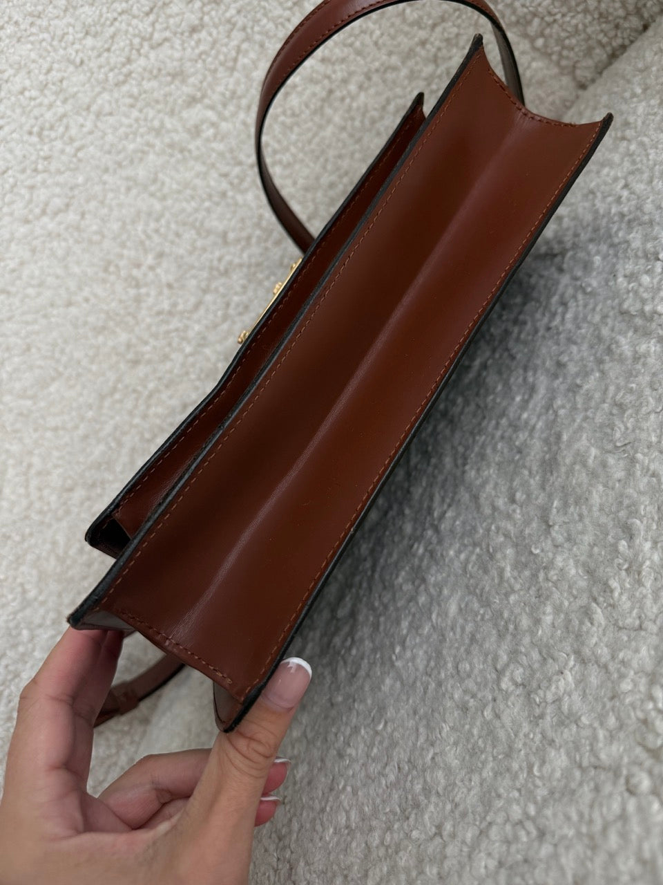 Louis Vuitton Monceau 28