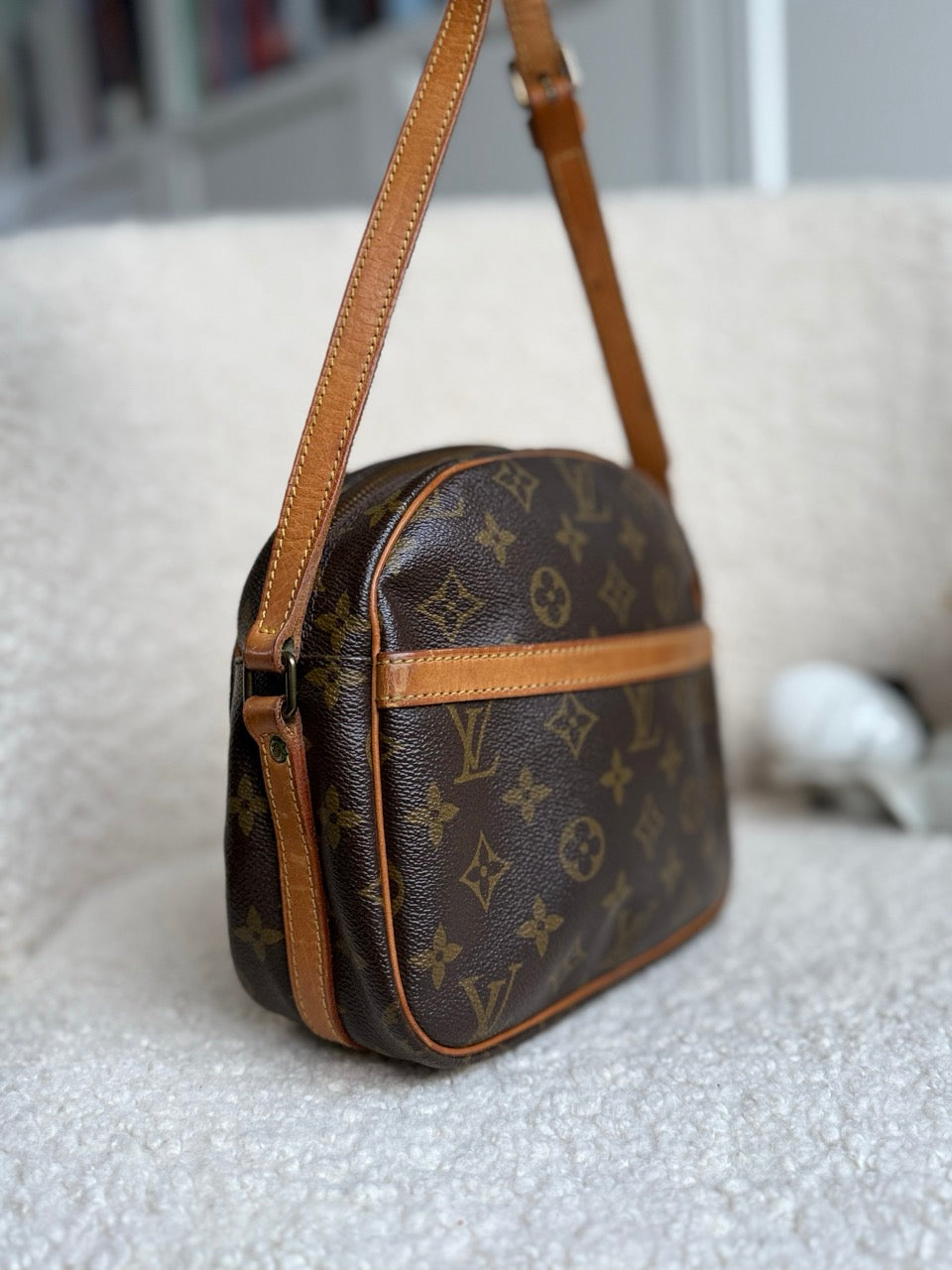 Louis Vuitton Senlis