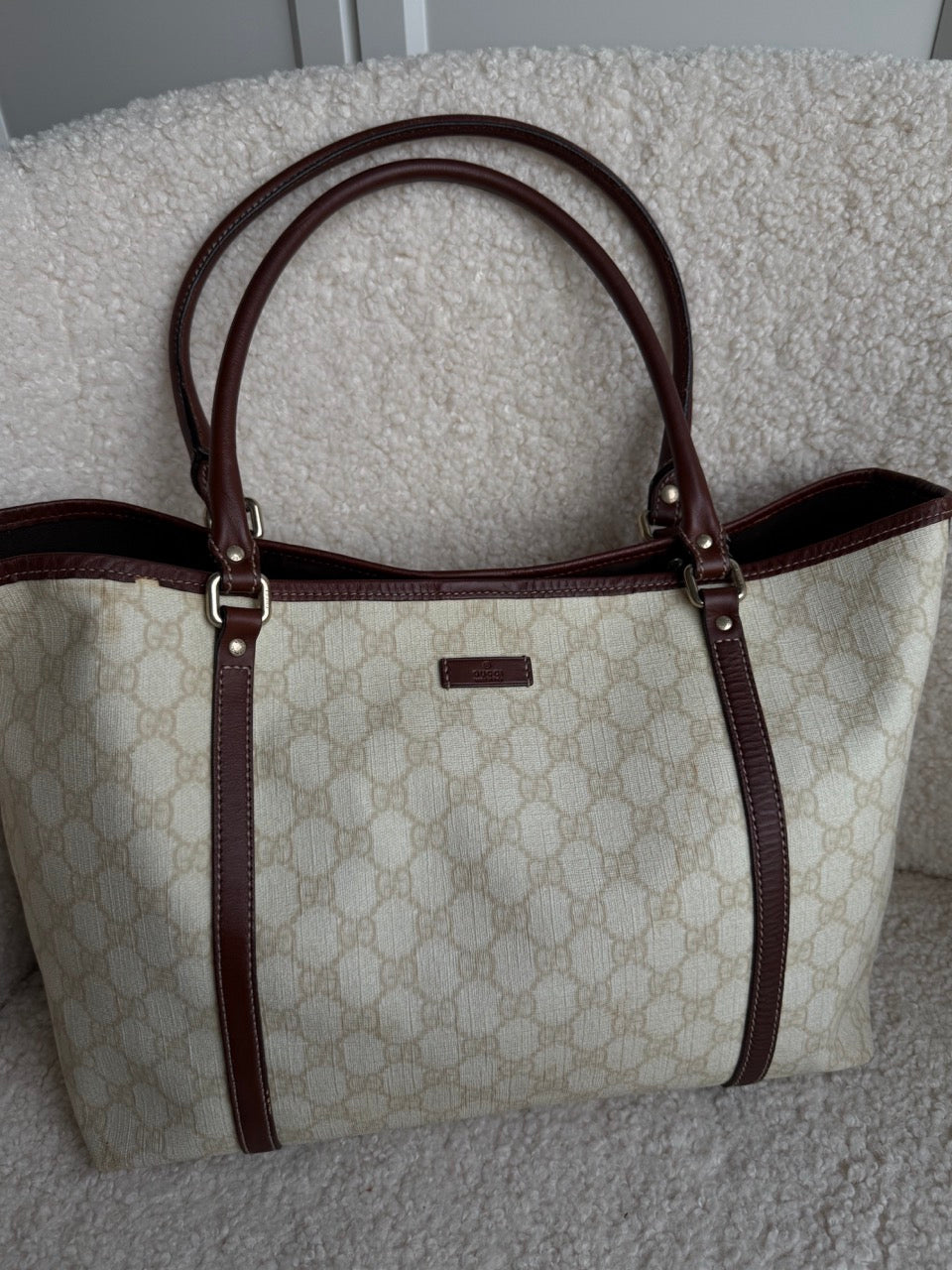 Gucci Monogram Tote beige