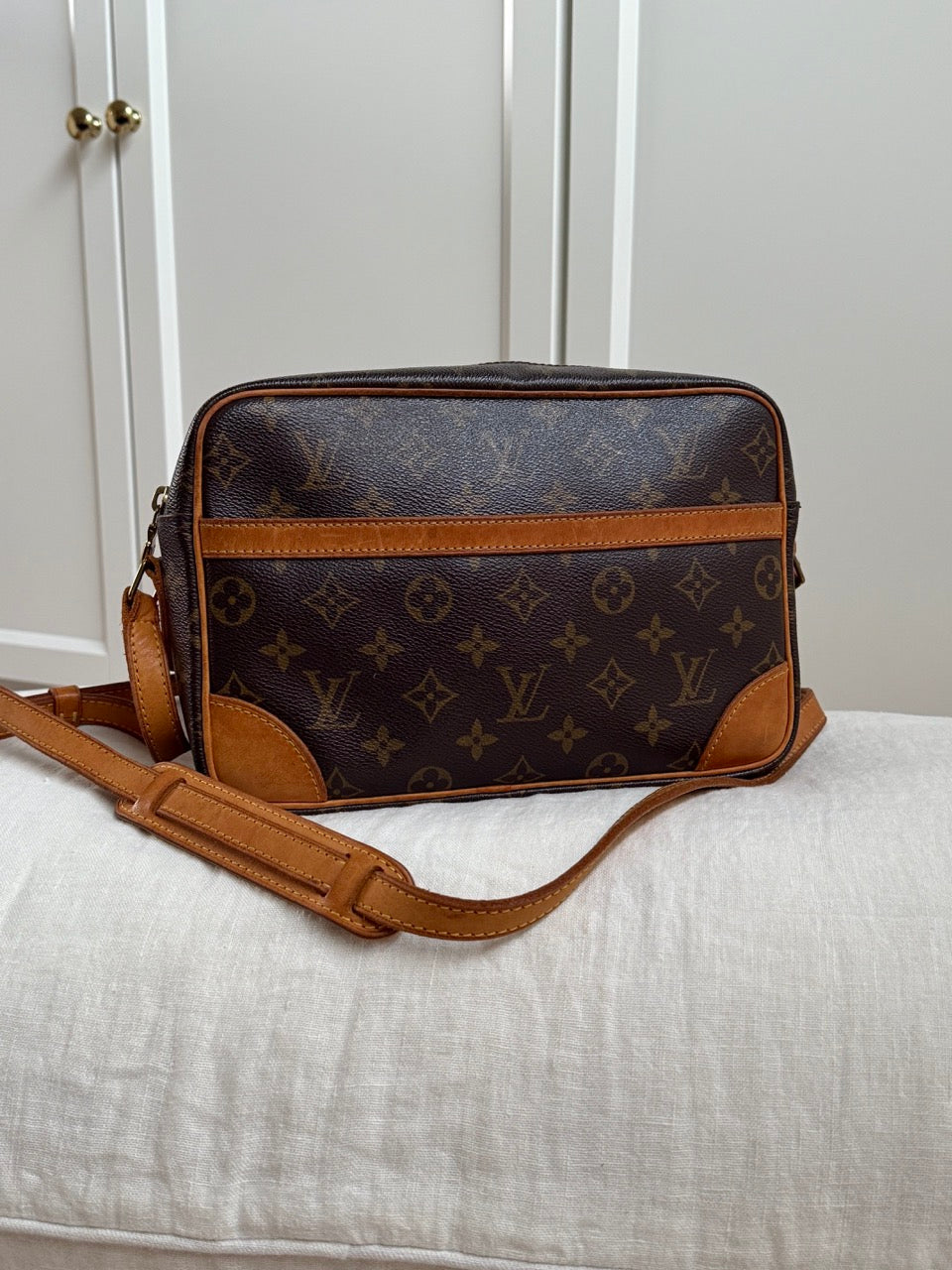 Louis Vuitton Trocadero 27