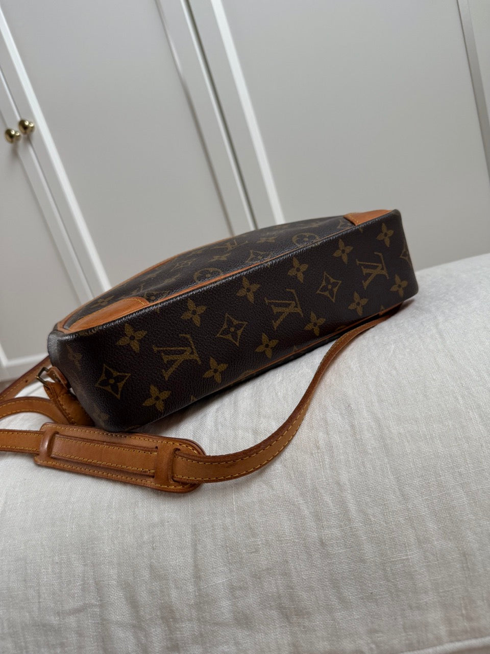 Louis Vuitton Trocadero 27