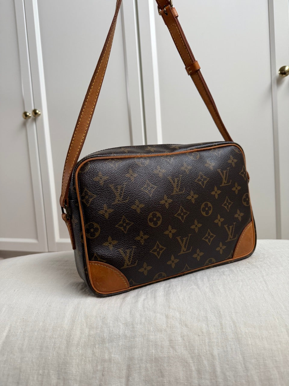 Louis Vuitton Trocadero 27