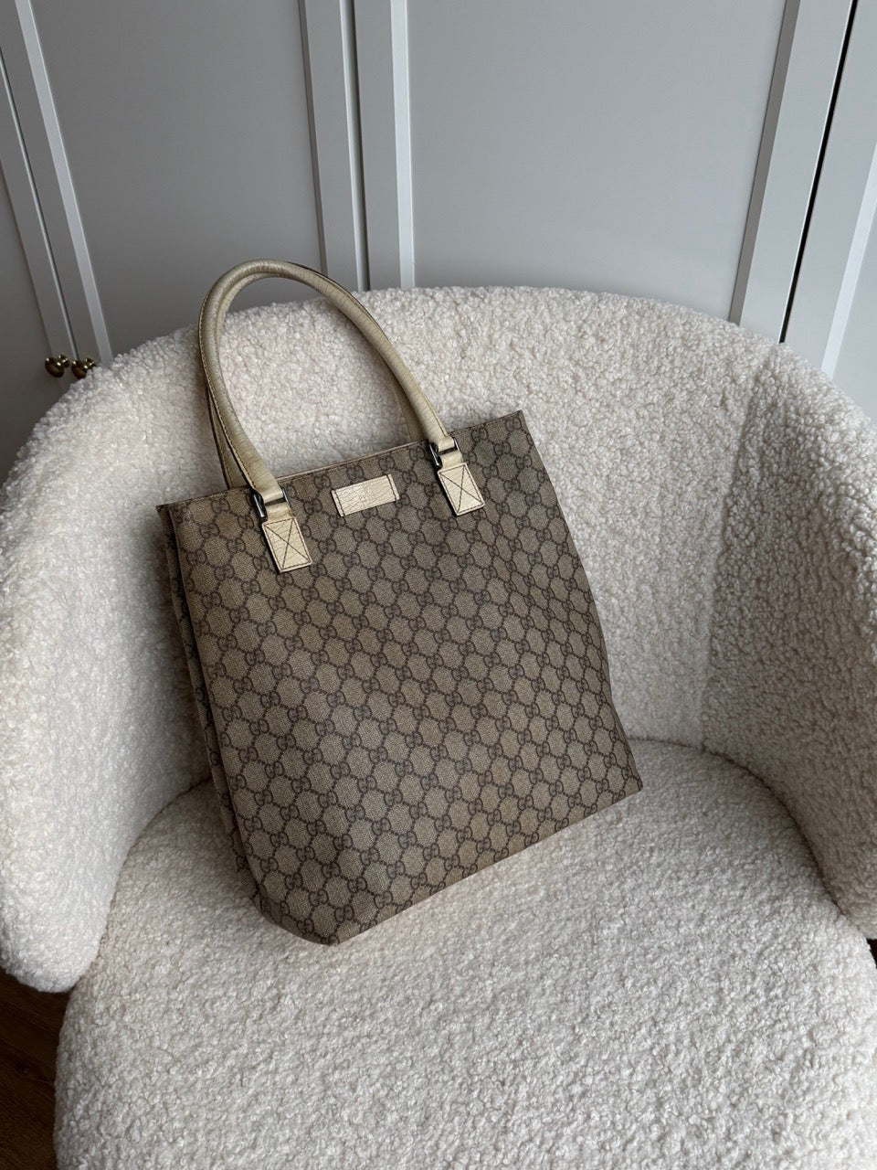Gucci Tote Beige