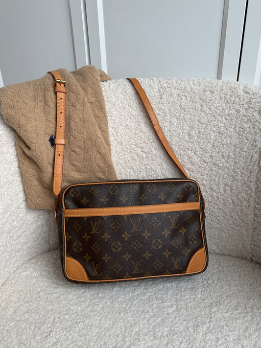 Louis Vuitton Trocadero 30