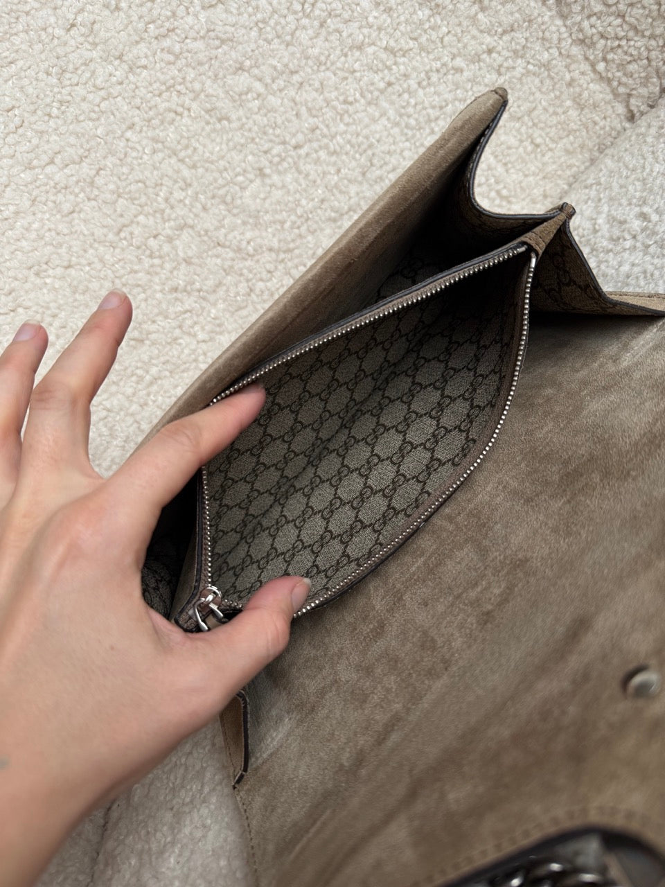 Gucci Dionysus Small Shoulder Bag