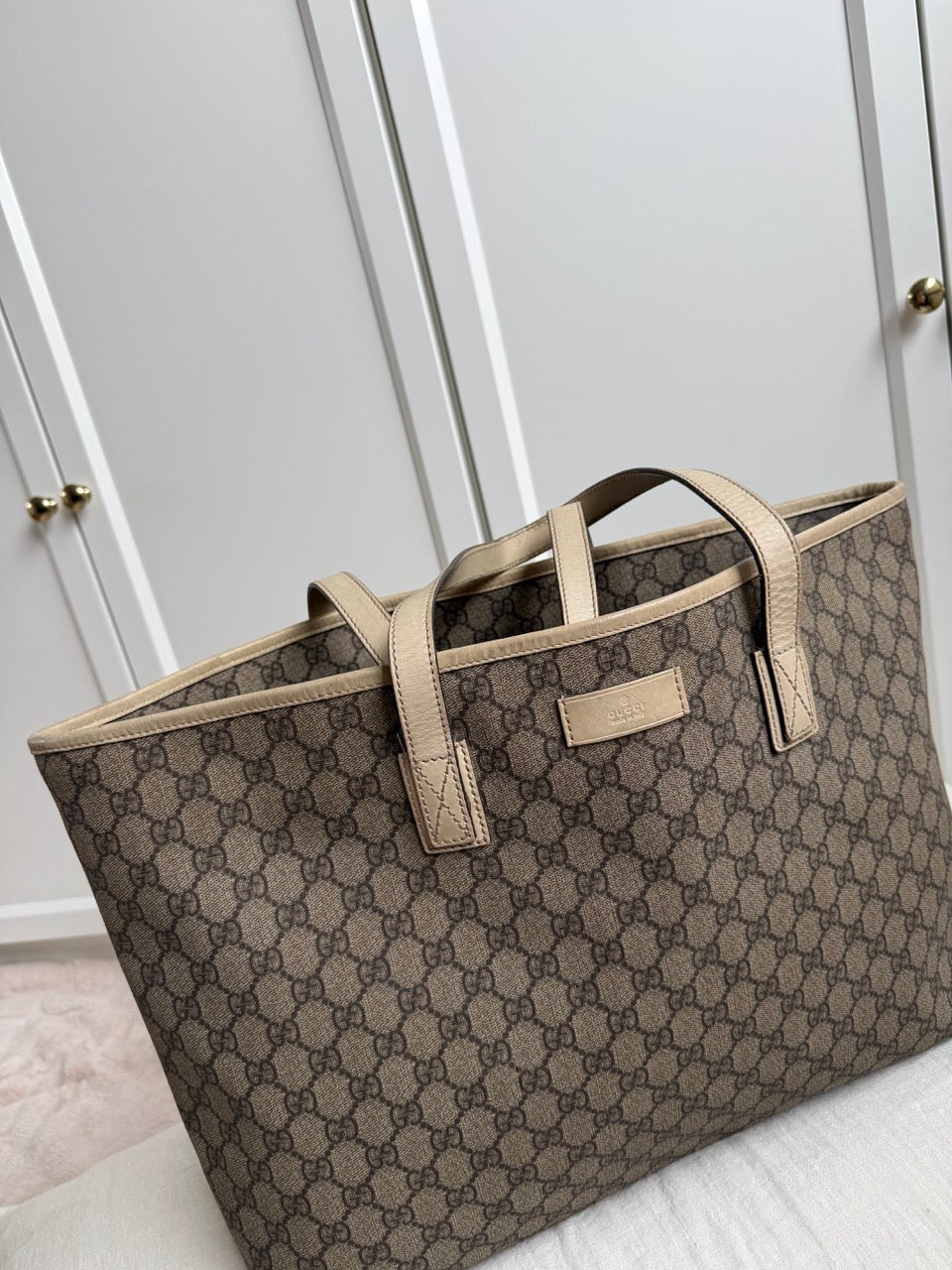 Gucci Monogram Tote Beige