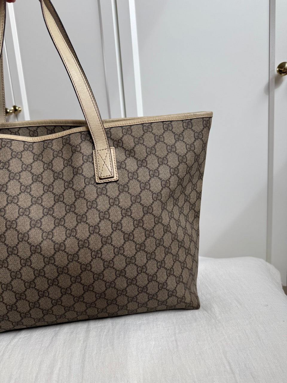 Gucci Monogram Tote Beige