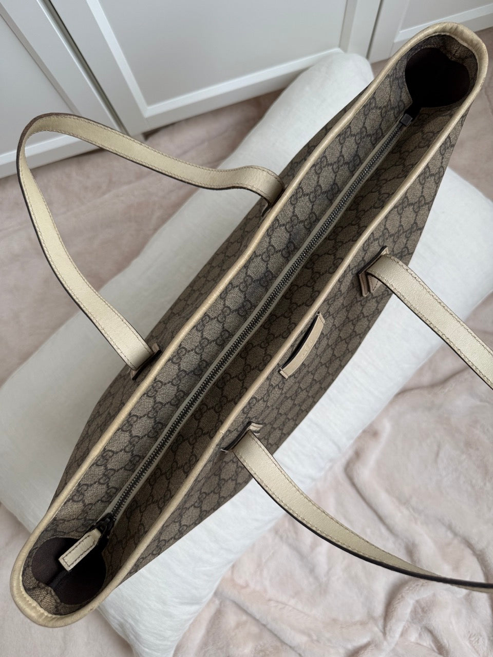 Gucci Monogram Tote Beige