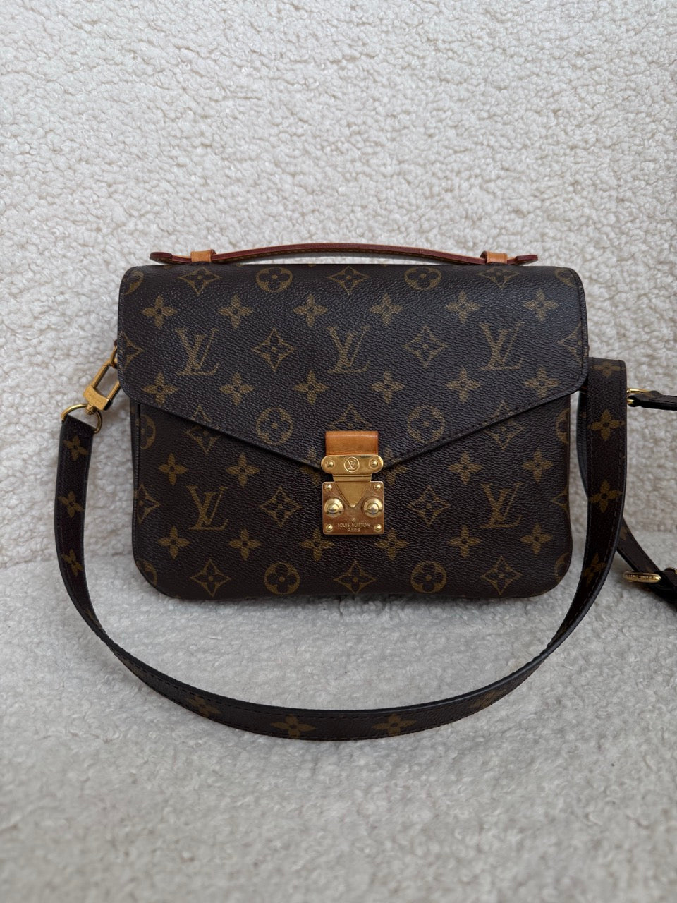 Louis Vuitton Metis