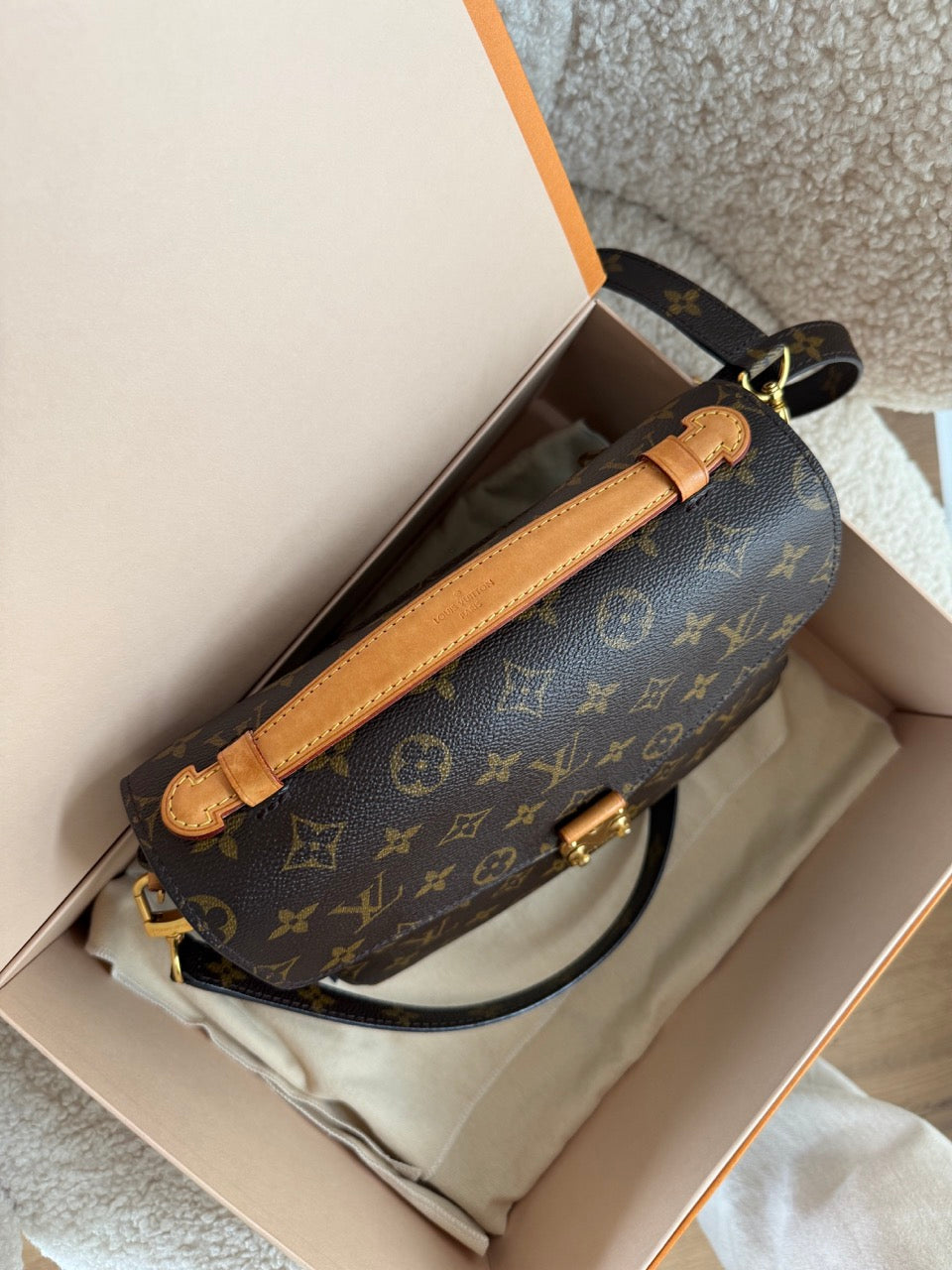 Louis Vuitton Metis
