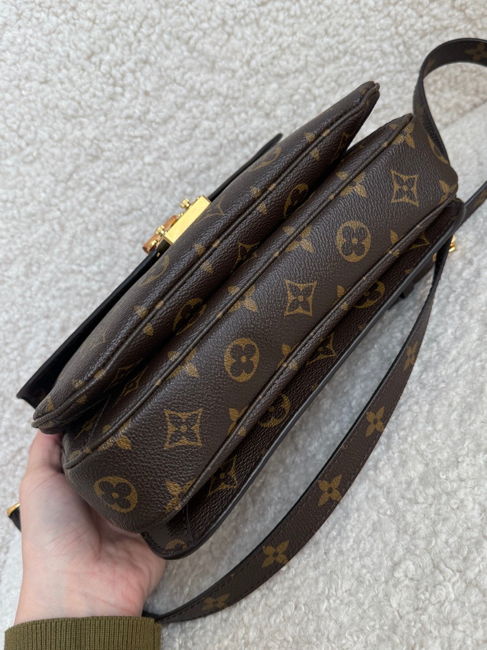 Louis Vuitton Metis