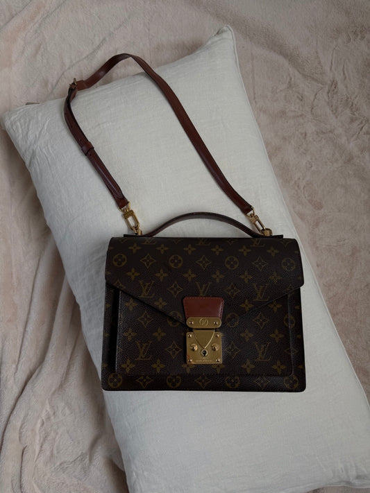 Louis Vuitton Monceau 28"