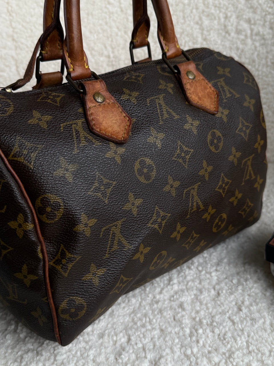 Louis Vuitton Speedy 25
