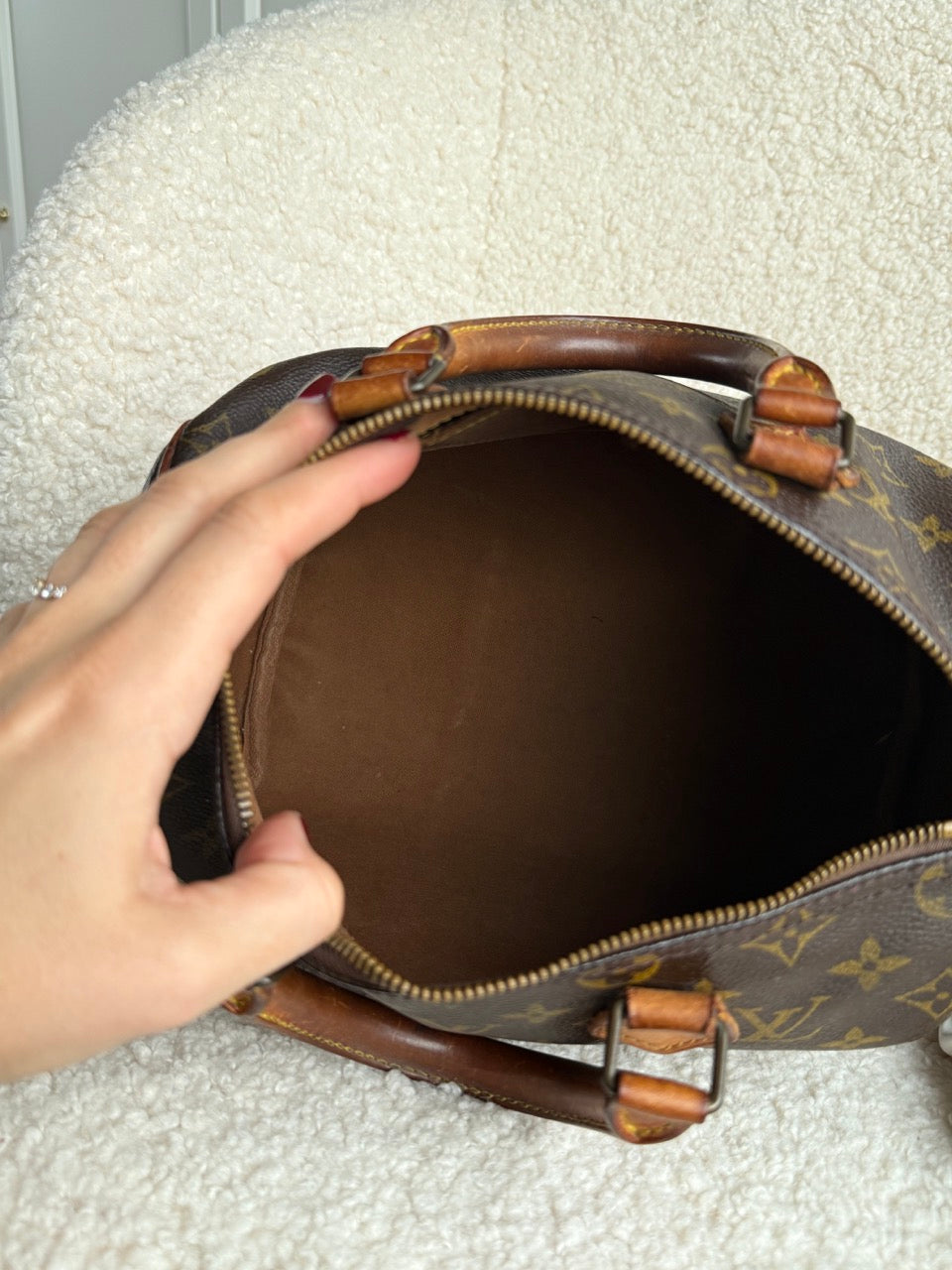 Louis Vuitton Speedy 25