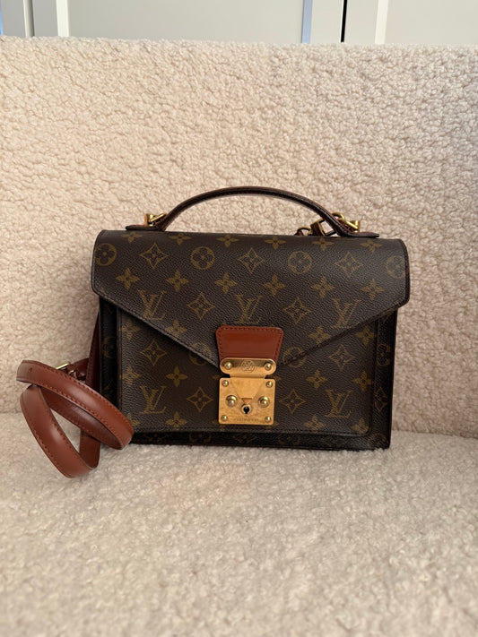 Louis Vuitton Monceau 26
