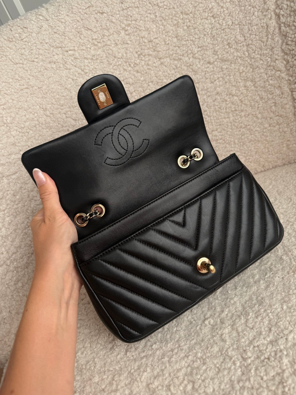 Chanel Chevron Medium Classic Flap