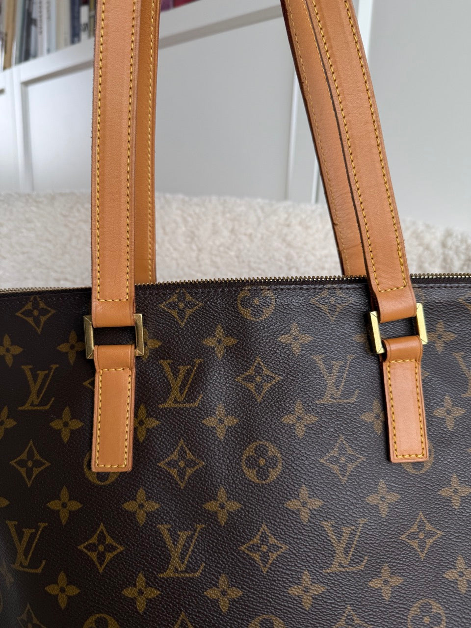 Louis Vuitton Mezzo Medium