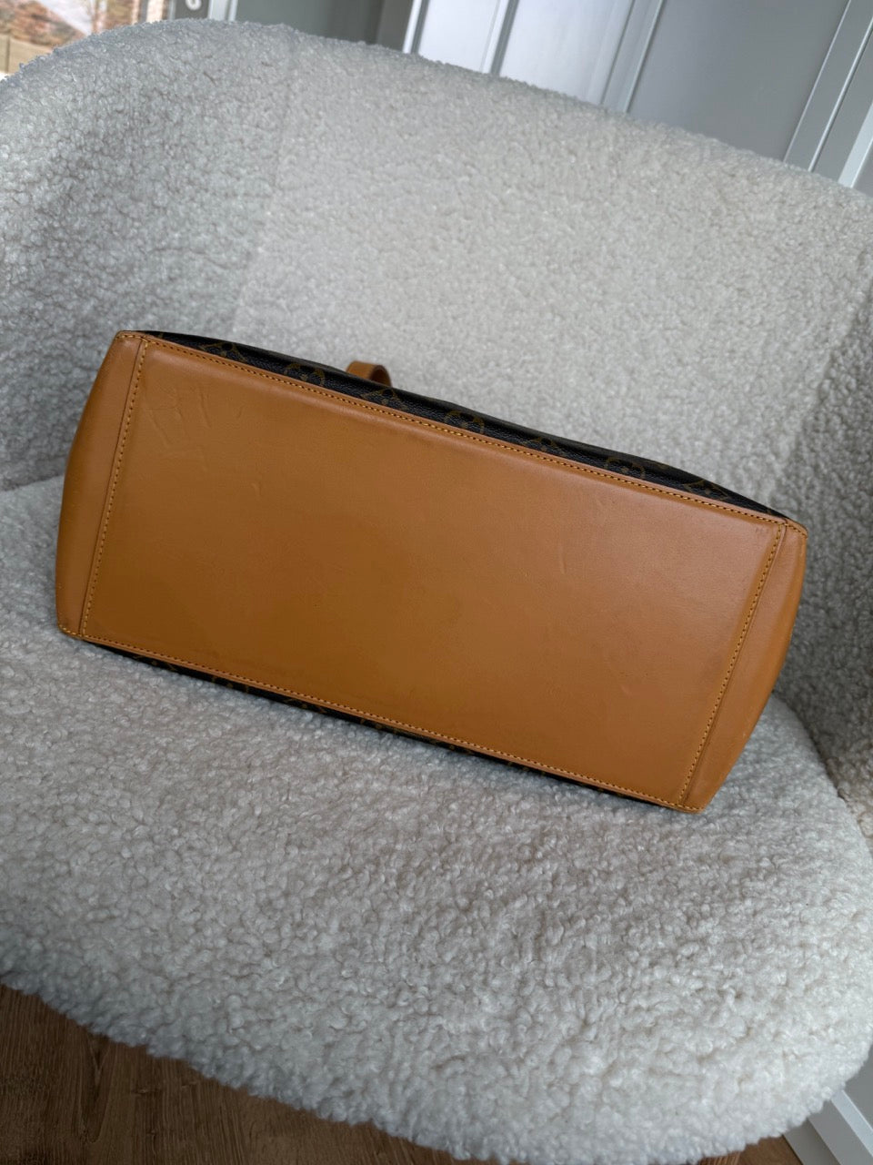 Louis Vuitton Mezzo Medium